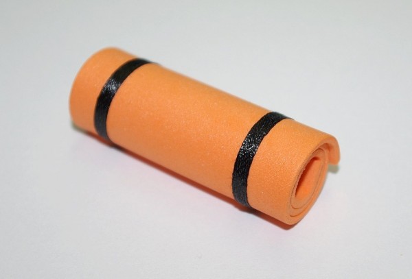 Karimatka oranžová, 1:10