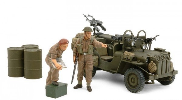 Tamiya 25423 SAS Car 1944 w/Figure 1/35