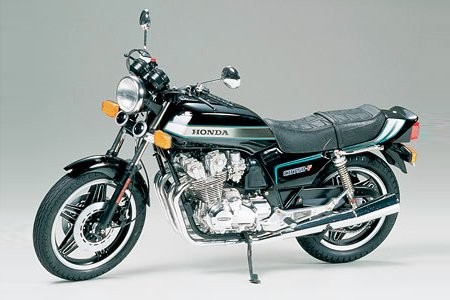 Tamiya 16020 Honda CB750F 1/6 (1)