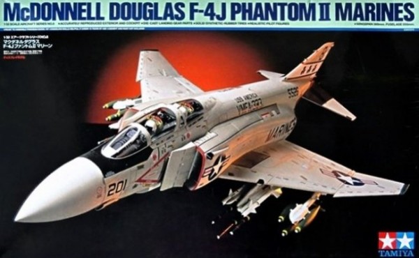 Tamiya 60308 F-4J Phantom US Marines 1/32