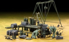 Tamiya 37023 German Field Team Equipment 1/35