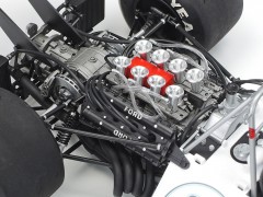 Tamiya 12042 Martini Brabham BT44B 1975 1/12 (4)