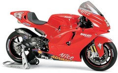 Tamiya 14101 Ducati Desmosedici 1/12