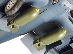 Tamiya 60327 Vought F4U-1D Corsair 1/32 (8)