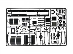 Italeri Volvo F-12 Intercooler (Low Roof) s doplňky (1:24)