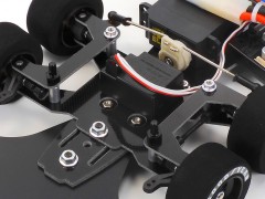 Tamiya 47486 Tyrell P34 SixWheeler F103 Kit (5)