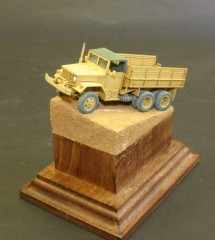 Academy 13410 M35 2.5ton Cargo Truck 1/72