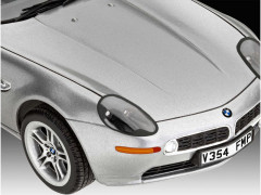 Revell BMW Z8 - Jeden svět nestačí (1:24) (Giftset)
