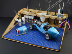 Italeri pracovní stanice