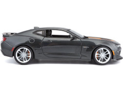 Maisto Chevrolet Camaro 2017 50. výročí 1:18 šedá metalíza