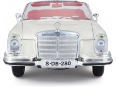 Maisto Mercedes-Benz 280SE Cabrio 1967 1:18 krémová