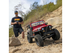Axial SCX10 III Jeep CJ-7 1:10 4WD RTR červená