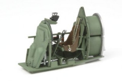 Tamiya 60321 Spitfire Mk.XVIe 1/32
