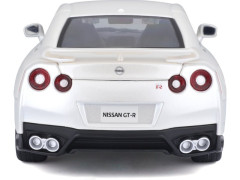 Bburago Plus Nissan GT-R 1:24 bílá metalíza