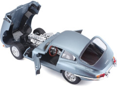 Bburago Jaguar E-type Coupe 1:18 světle modrá metalíza