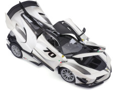 Bburago Ferrari FXX-K EVO No.70 1:18 bílá/černá