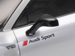 Tamiya (58749) TT-02 Audi R8 LMS 2008 (4)